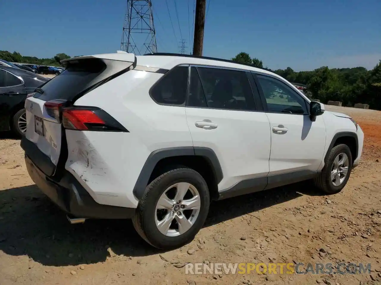 3 Photograph of a damaged car 2T3W1RFV2LC060409 TOYOTA RAV4 2020