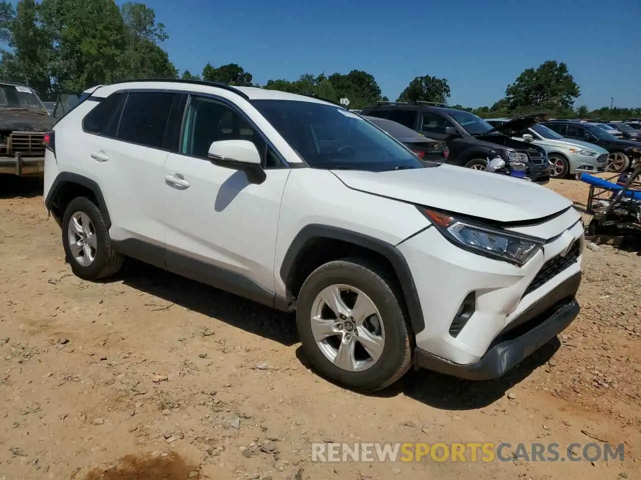 4 Photograph of a damaged car 2T3W1RFV2LC060409 TOYOTA RAV4 2020