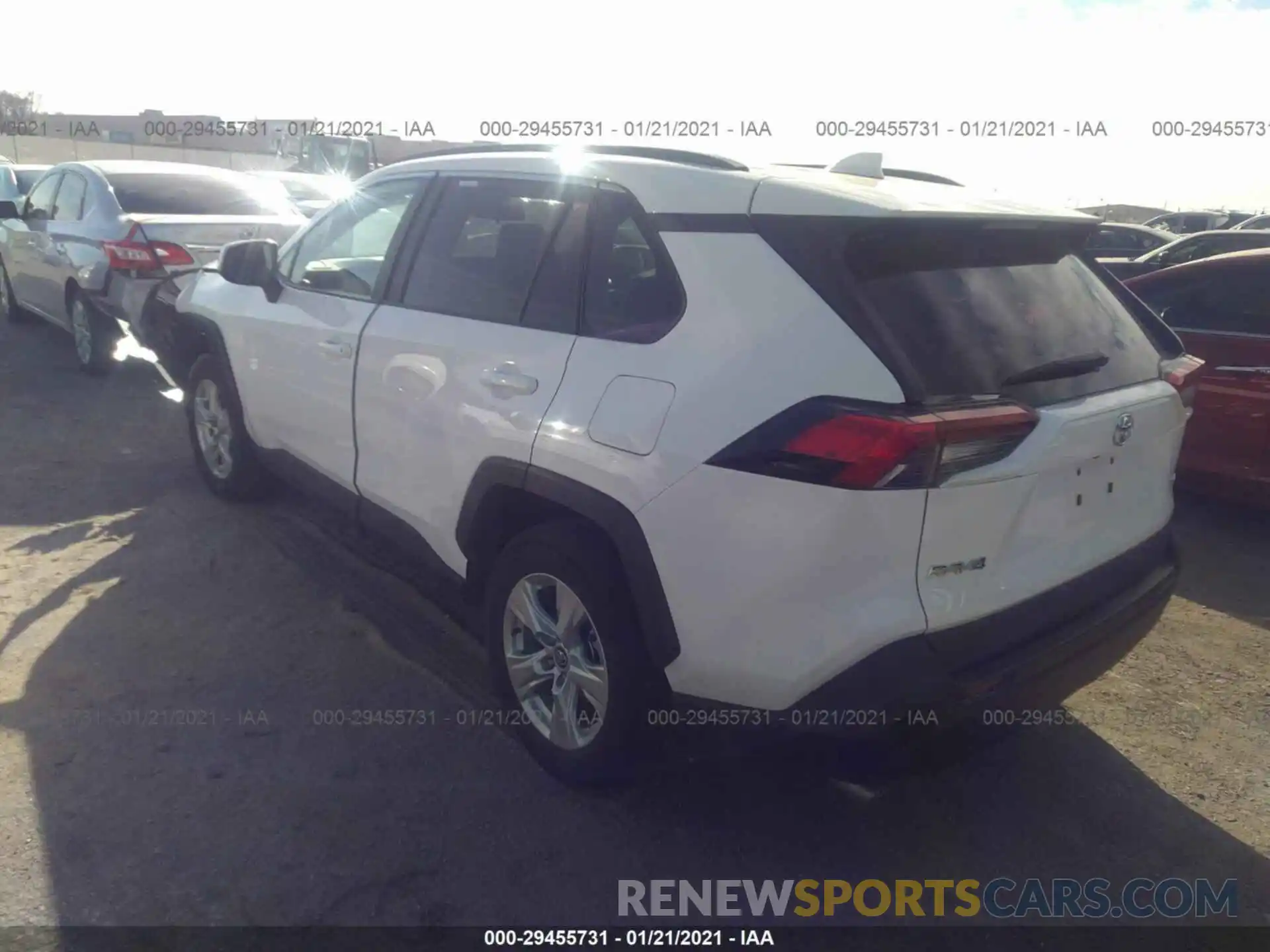 3 Photograph of a damaged car 2T3W1RFV2LC060832 TOYOTA RAV4 2020