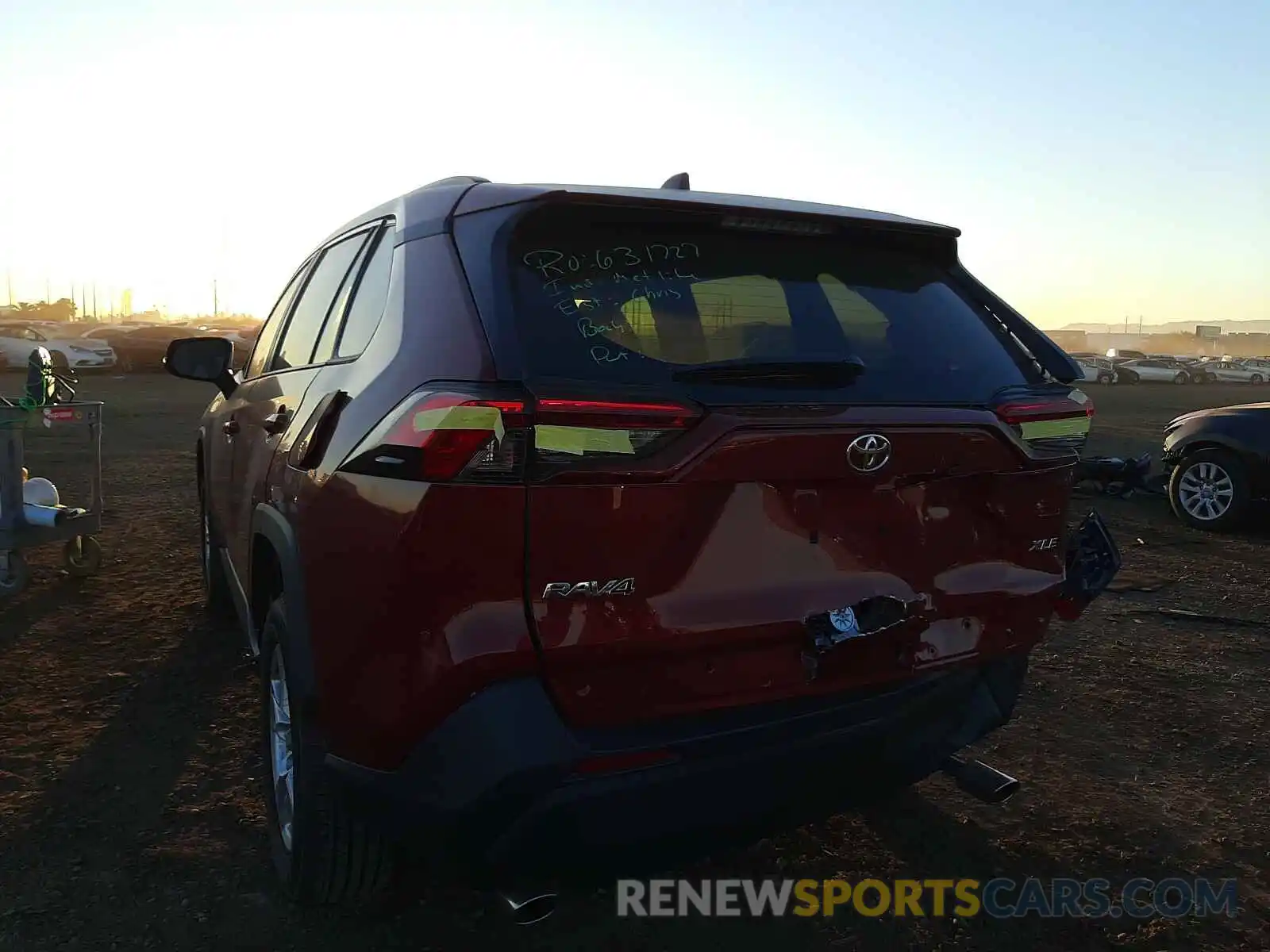 3 Photograph of a damaged car 2T3W1RFV2LC067974 TOYOTA RAV4 2020