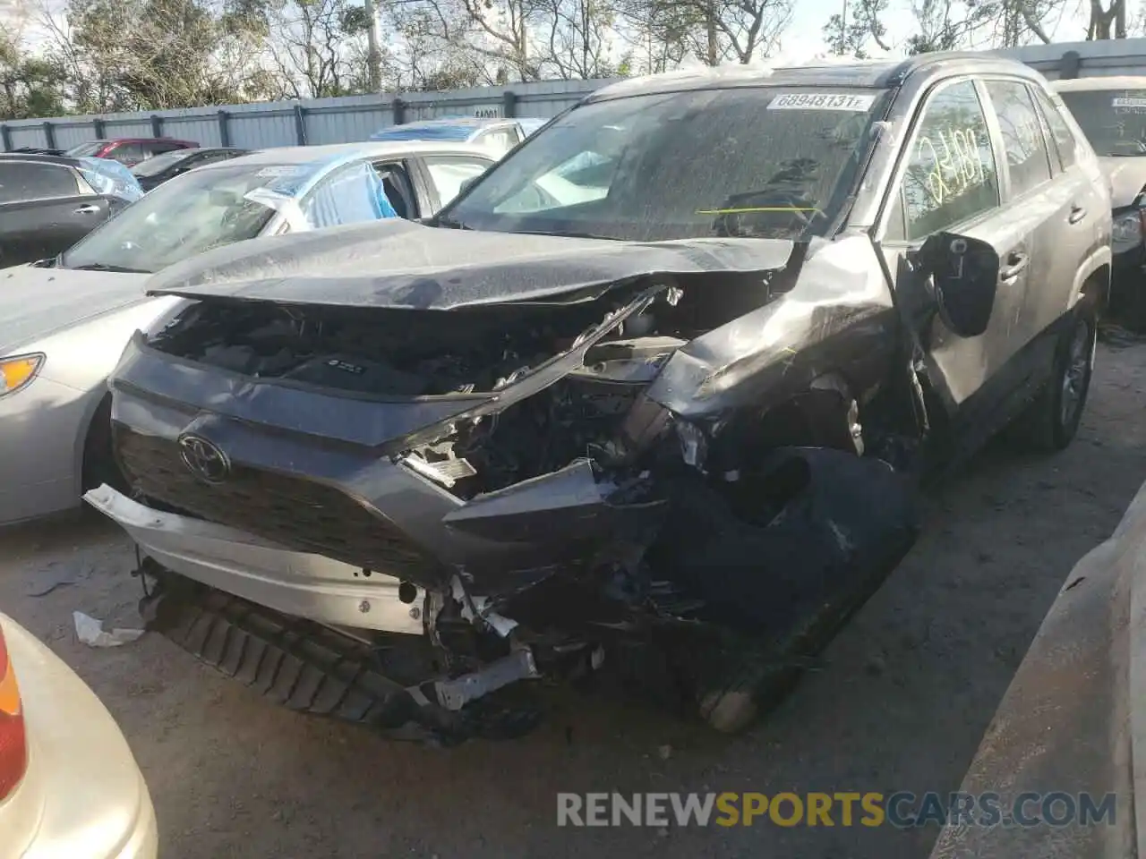 2 Photograph of a damaged car 2T3W1RFV2LC073404 TOYOTA RAV4 2020