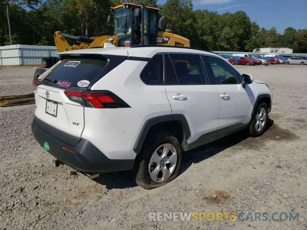 4 Photograph of a damaged car 2T3W1RFV2LW061347 TOYOTA RAV4 2020