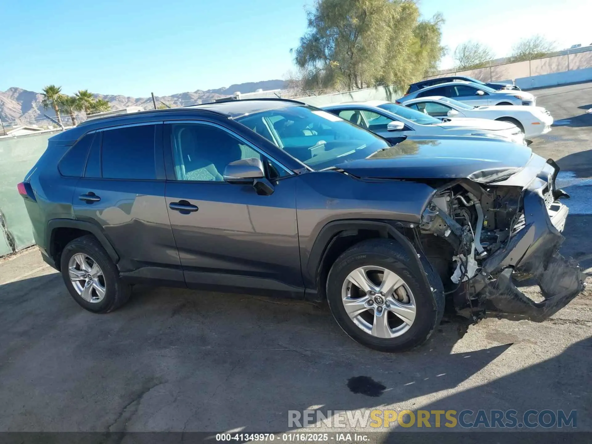 13 Photograph of a damaged car 2T3W1RFV2LW071618 TOYOTA RAV4 2020