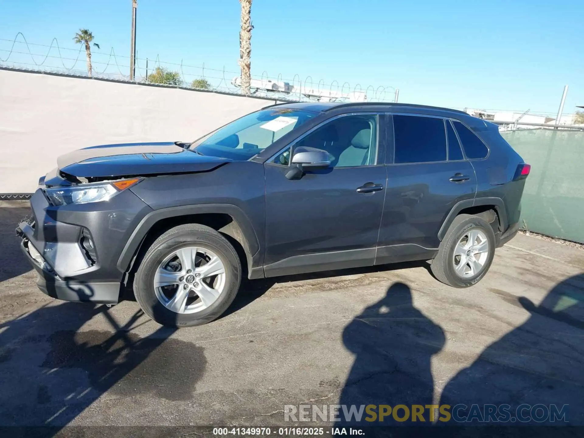 14 Photograph of a damaged car 2T3W1RFV2LW071618 TOYOTA RAV4 2020
