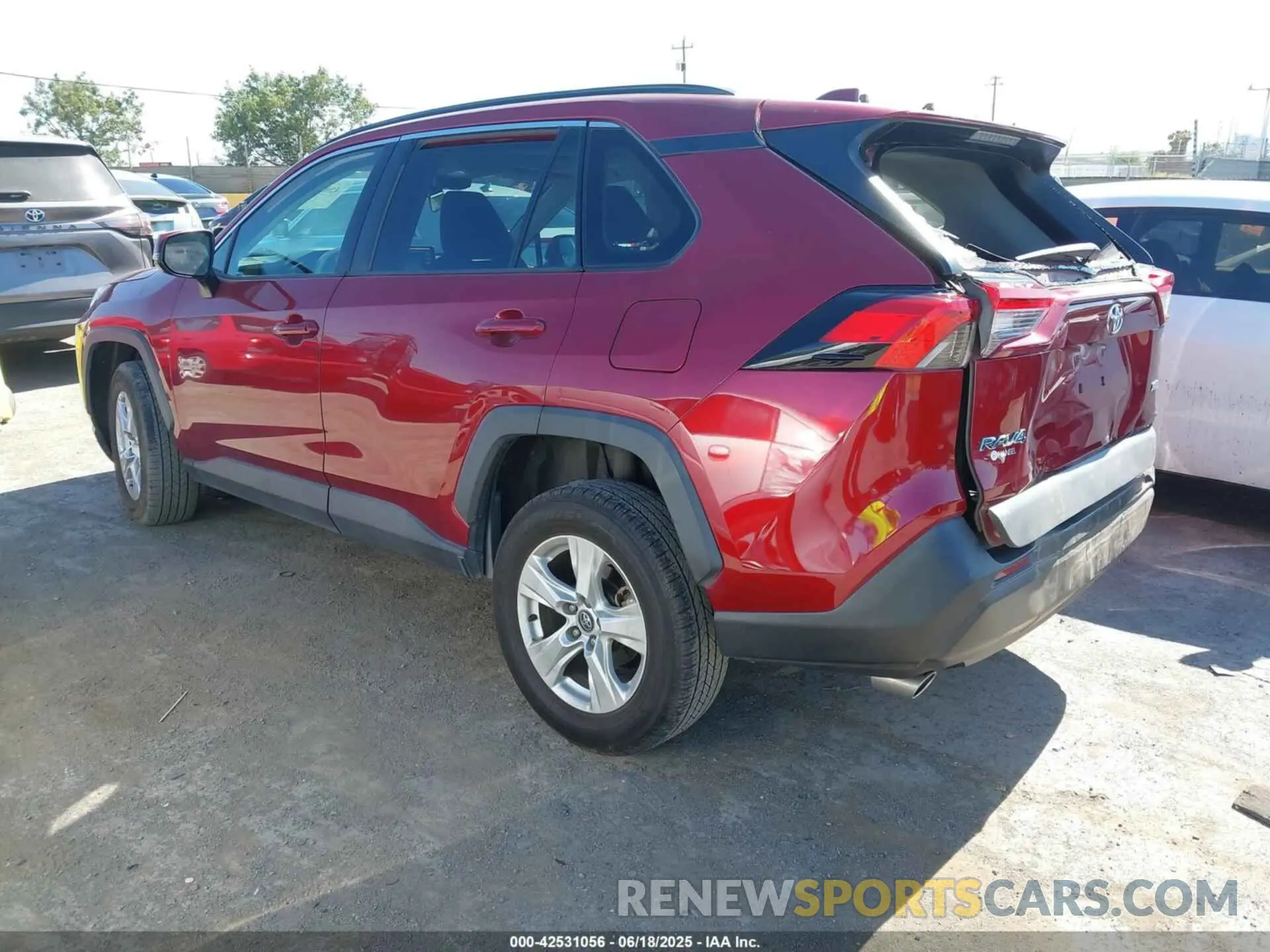 3 Photograph of a damaged car 2T3W1RFV2LW077919 TOYOTA RAV4 2020