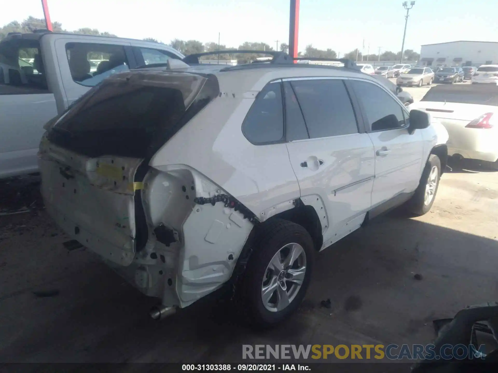 4 Photograph of a damaged car 2T3W1RFV2LW088564 TOYOTA RAV4 2020