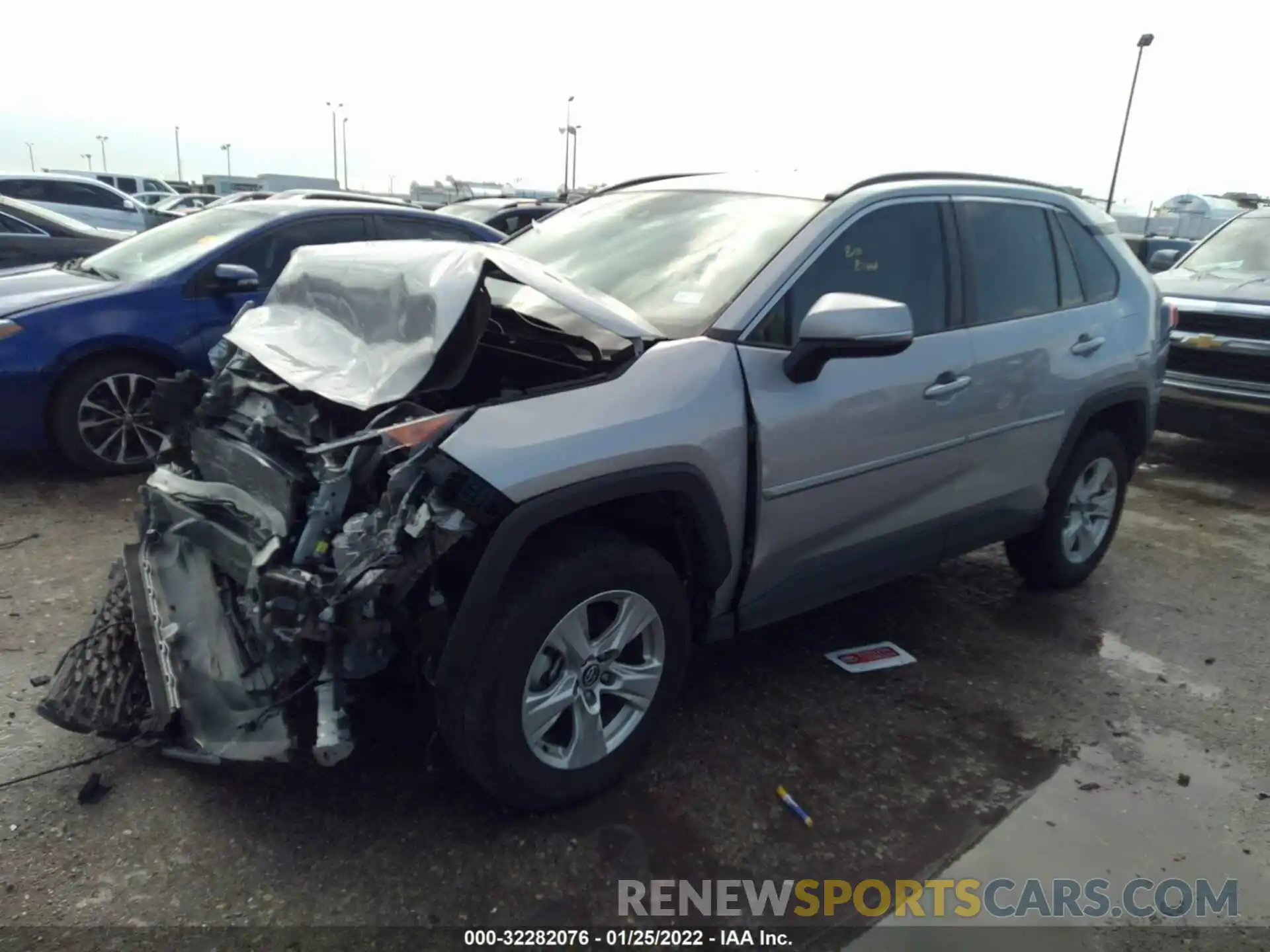 2 Photograph of a damaged car 2T3W1RFV2LW090315 TOYOTA RAV4 2020