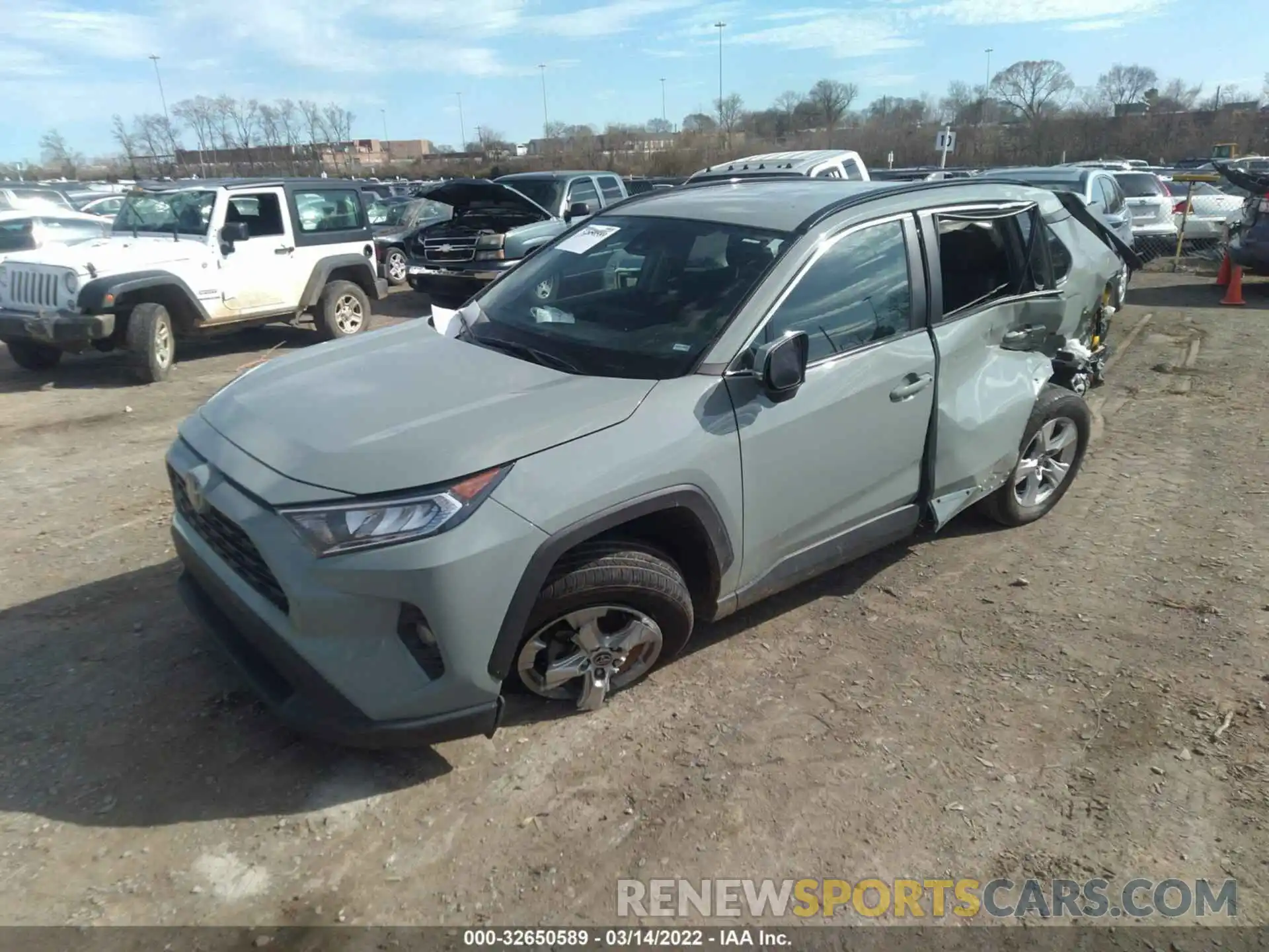 2 Photograph of a damaged car 2T3W1RFV3LC036152 TOYOTA RAV4 2020