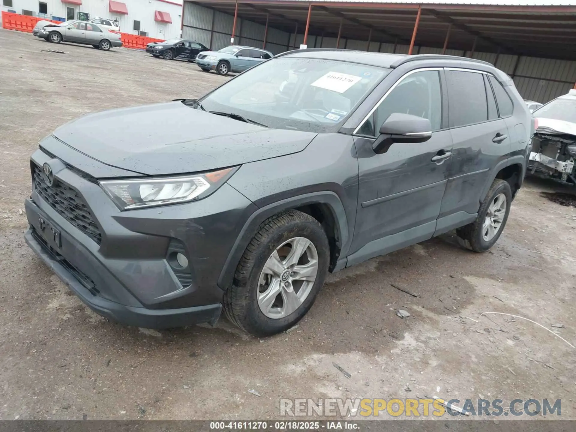 2 Photograph of a damaged car 2T3W1RFV3LC040119 TOYOTA RAV4 2020