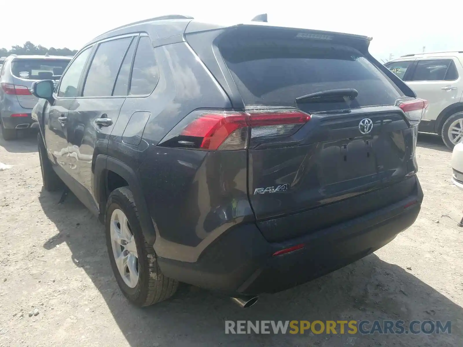 3 Photograph of a damaged car 2T3W1RFV3LC043716 TOYOTA RAV4 2020