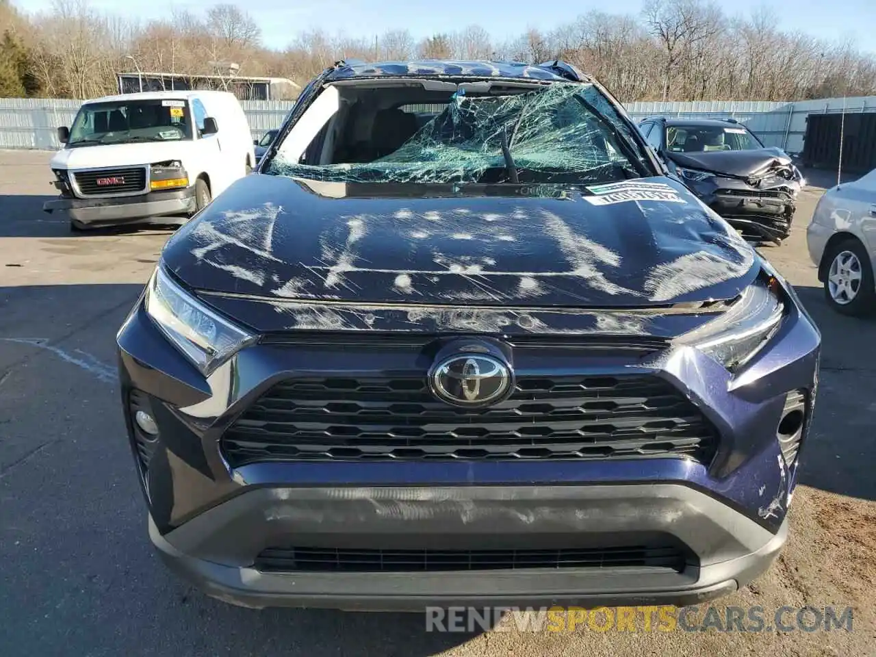 5 Photograph of a damaged car 2T3W1RFV3LC051153 TOYOTA RAV4 2020