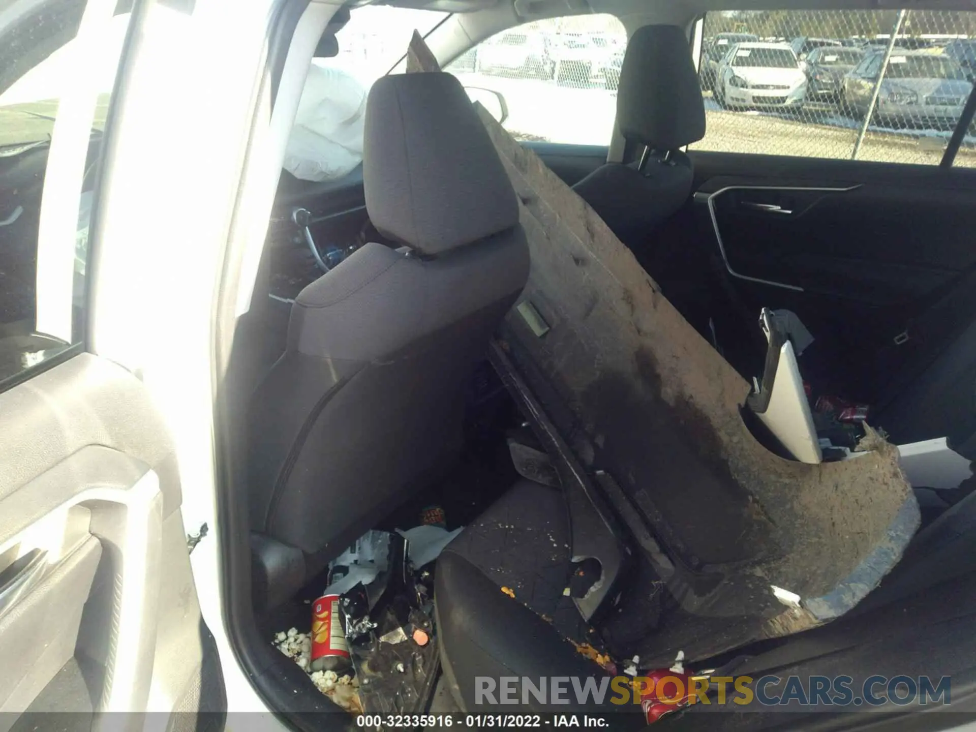 8 Photograph of a damaged car 2T3W1RFV3LC060306 TOYOTA RAV4 2020