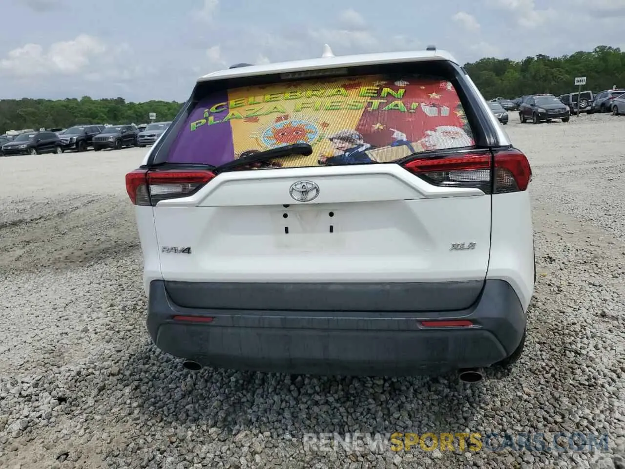 6 Photograph of a damaged car 2T3W1RFV3LC072469 TOYOTA RAV4 2020