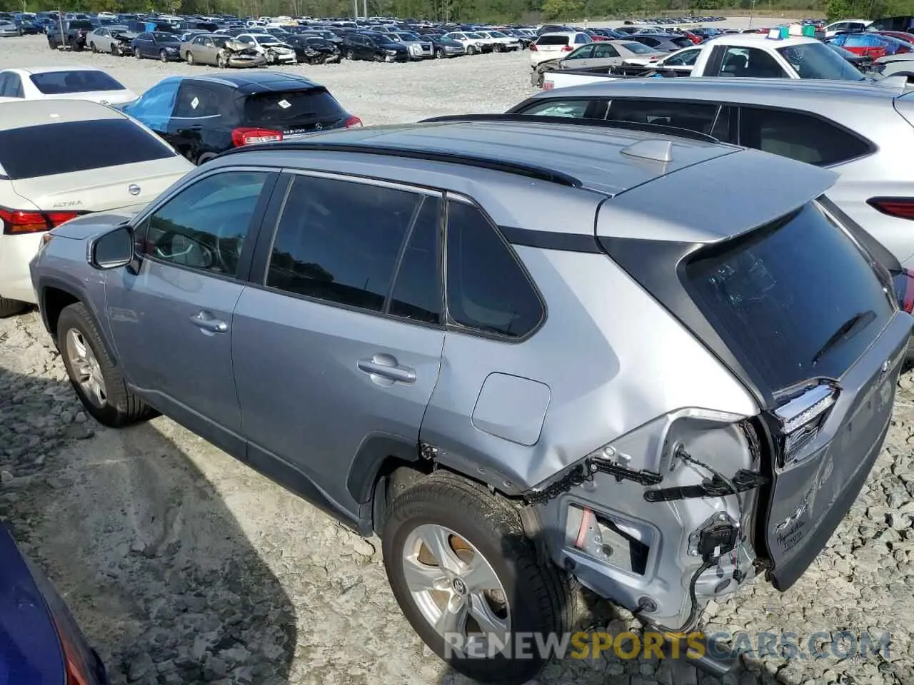 2 Photograph of a damaged car 2T3W1RFV3LC081463 TOYOTA RAV4 2020