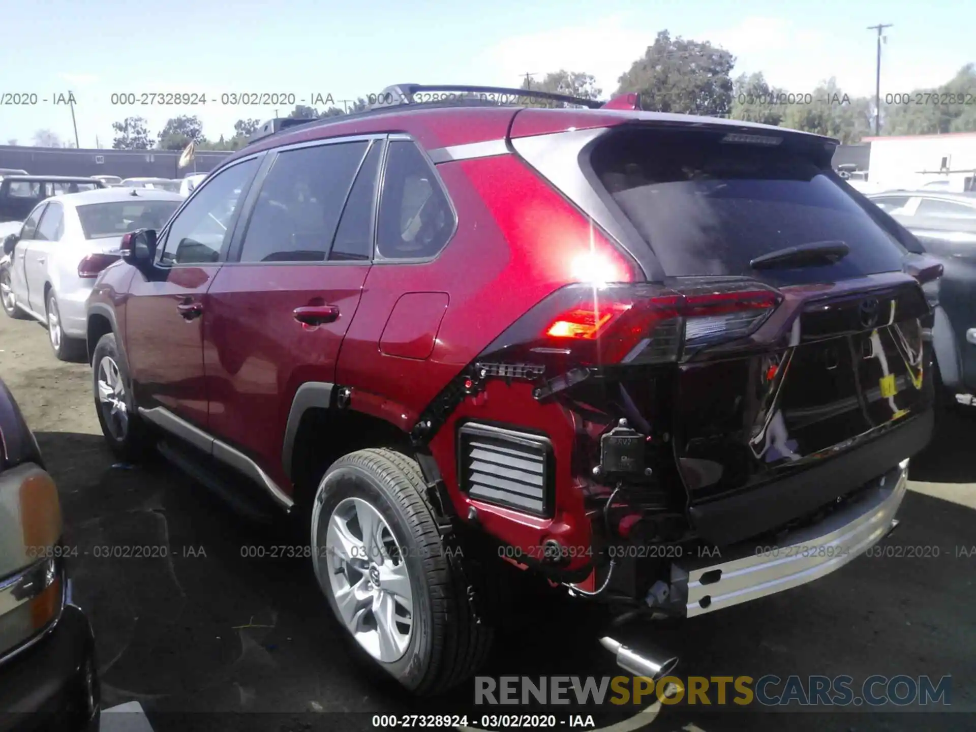 3 Photograph of a damaged car 2T3W1RFV3LW058232 TOYOTA RAV4 2020