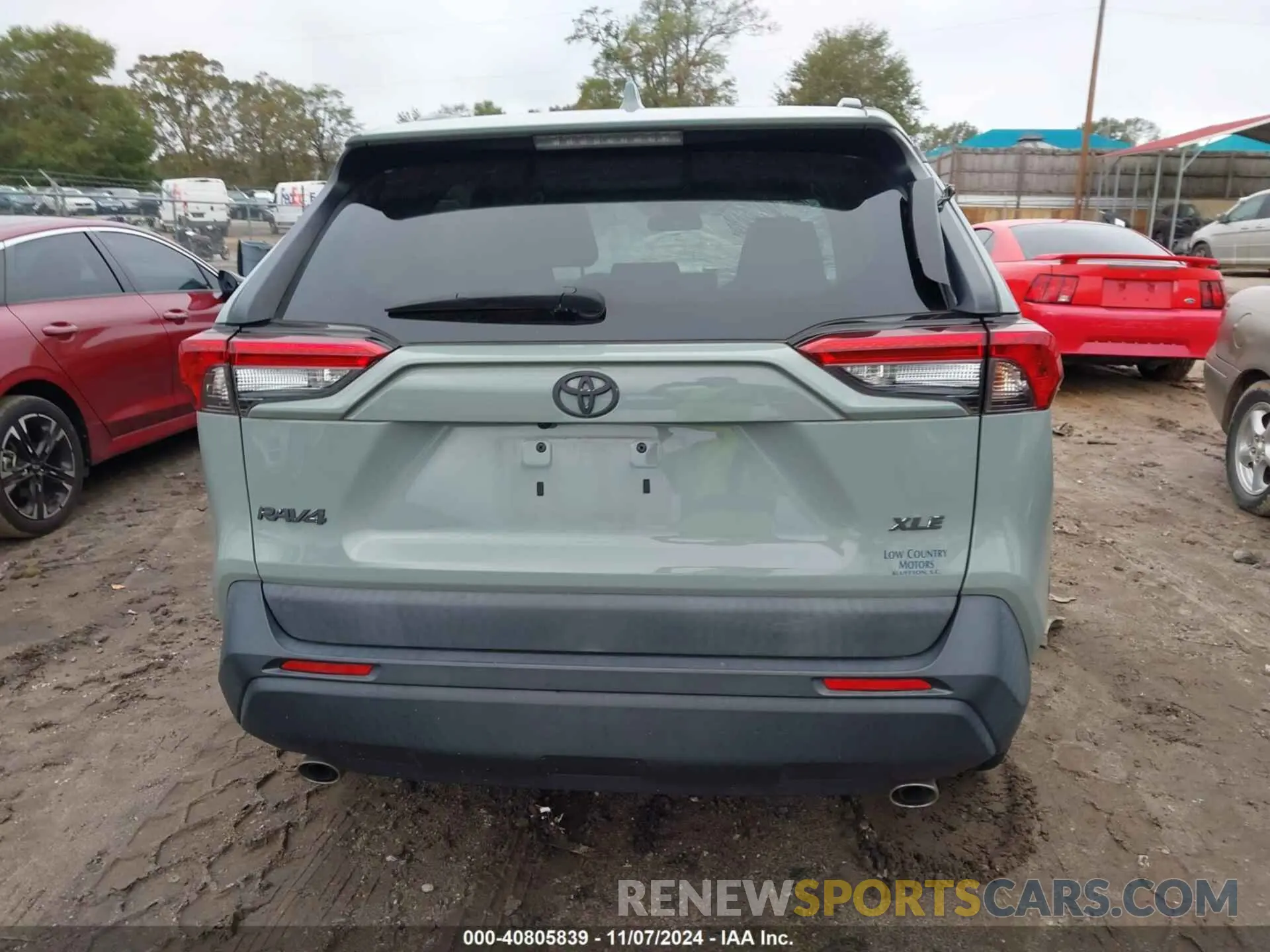16 Photograph of a damaged car 2T3W1RFV3LW059719 TOYOTA RAV4 2020