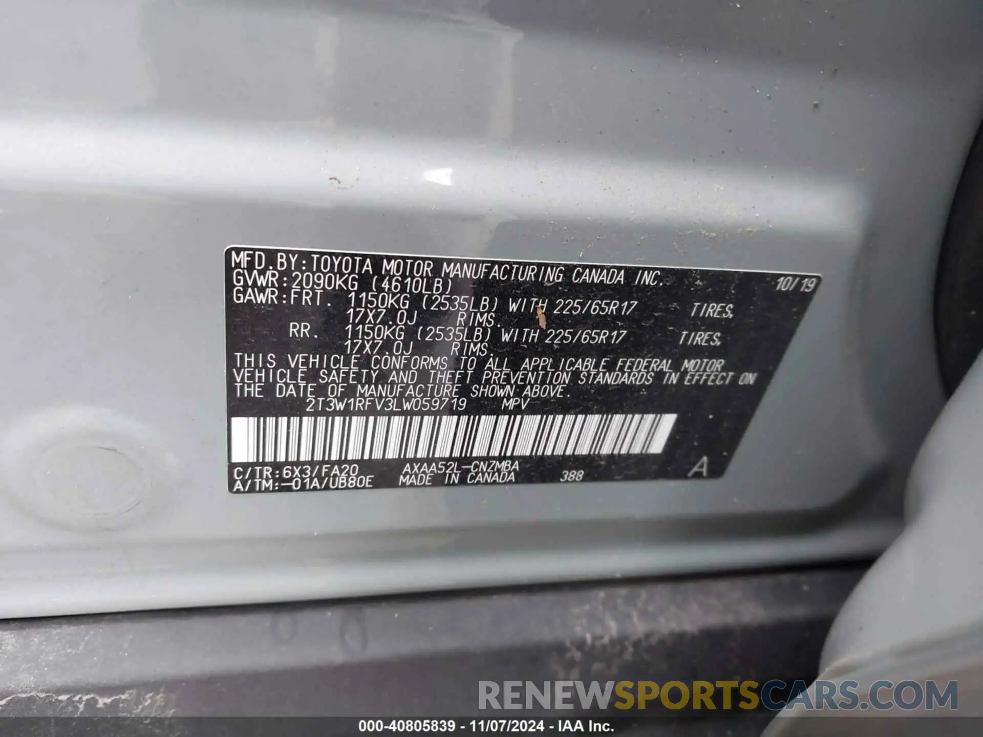 9 Photograph of a damaged car 2T3W1RFV3LW059719 TOYOTA RAV4 2020