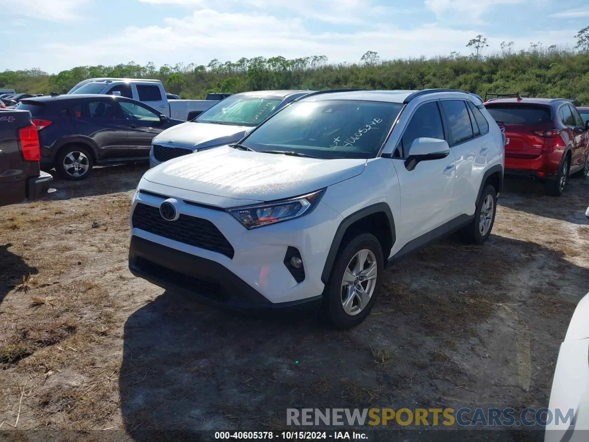 2 Photograph of a damaged car 2T3W1RFV3LW065651 TOYOTA RAV4 2020