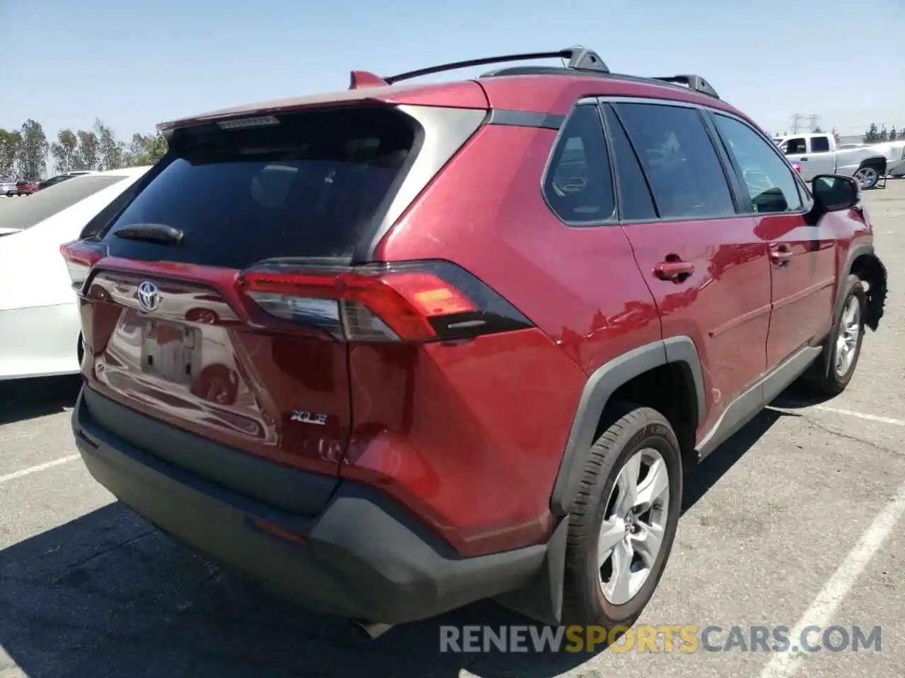 4 Photograph of a damaged car 2T3W1RFV3LW069599 TOYOTA RAV4 2020