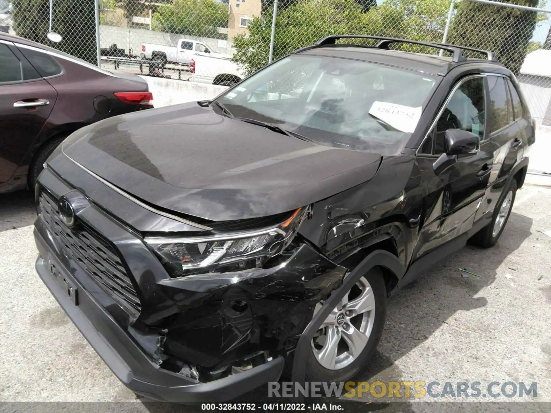 2 Photograph of a damaged car 2T3W1RFV3LW082286 TOYOTA RAV4 2020