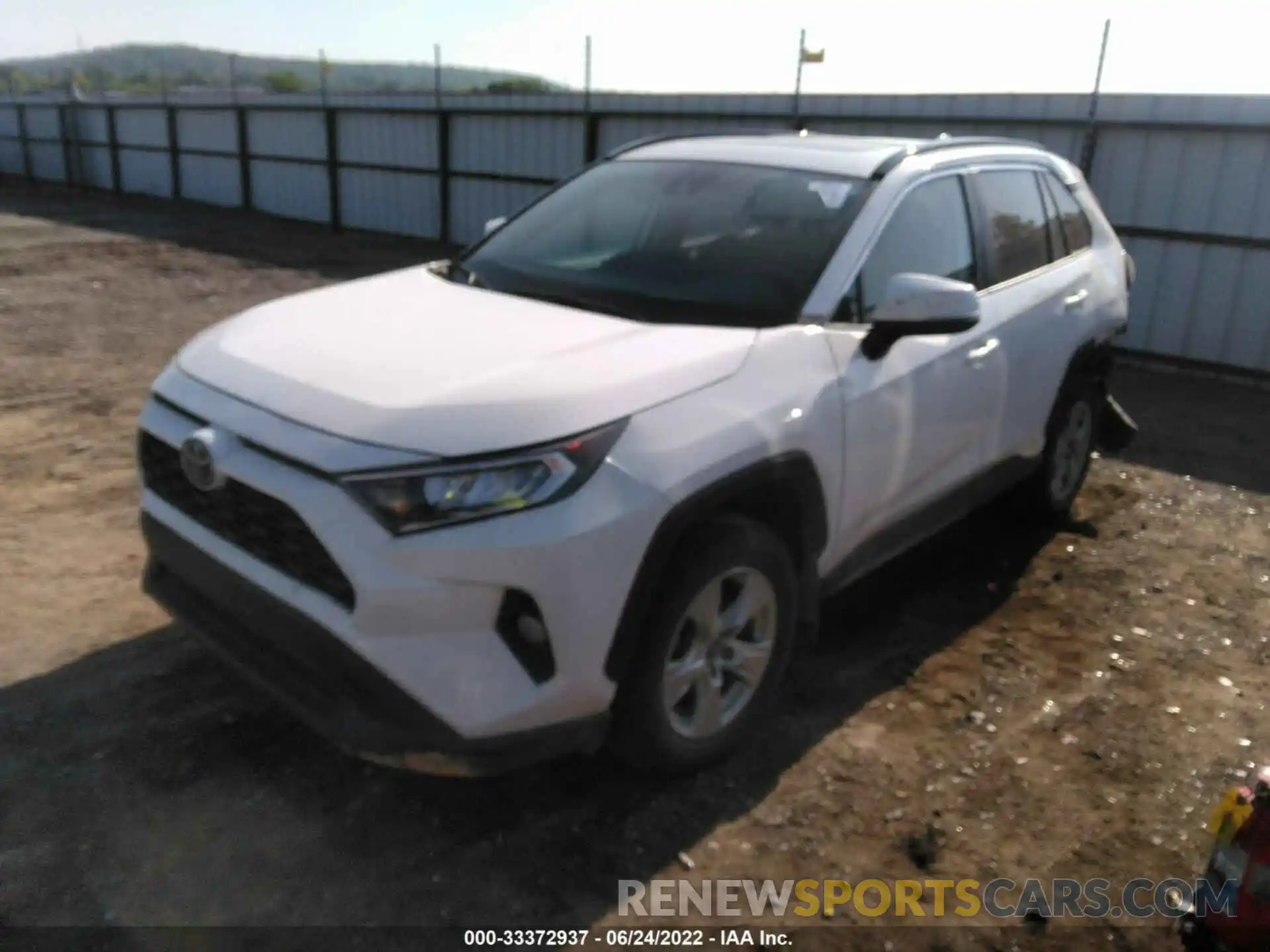 2 Photograph of a damaged car 2T3W1RFV4LC043126 TOYOTA RAV4 2020