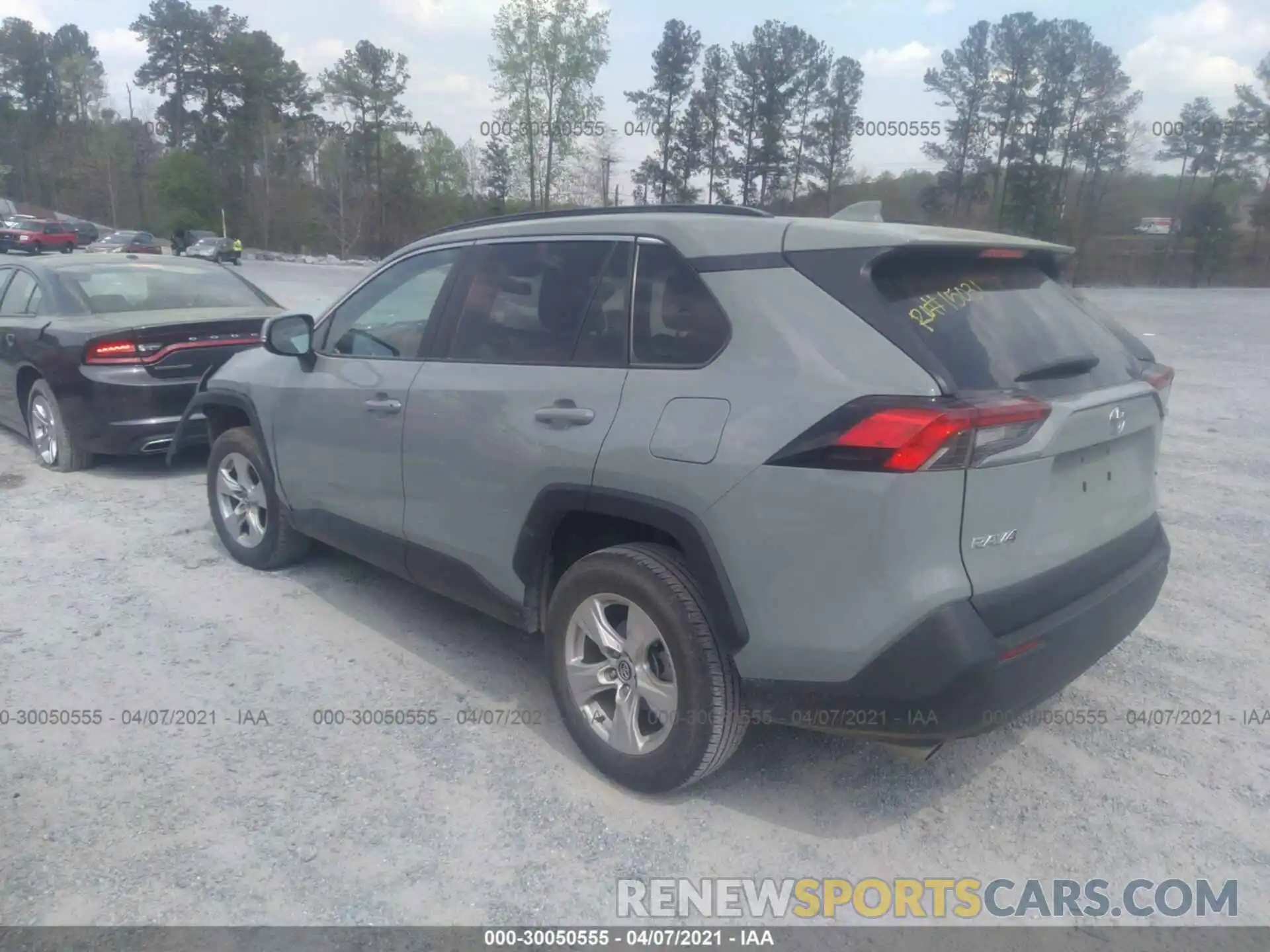 3 Photograph of a damaged car 2T3W1RFV4LC045054 TOYOTA RAV4 2020