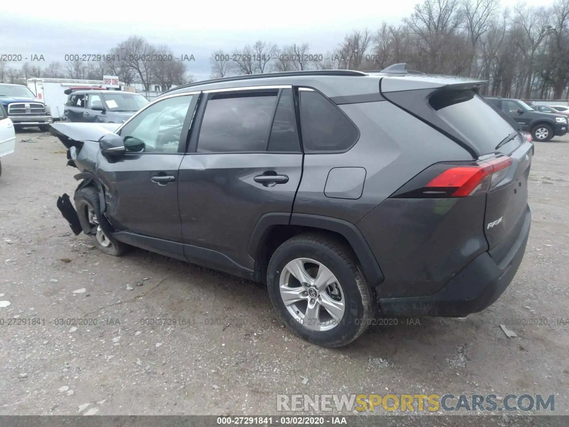 3 Photograph of a damaged car 2T3W1RFV4LC046334 TOYOTA RAV4 2020