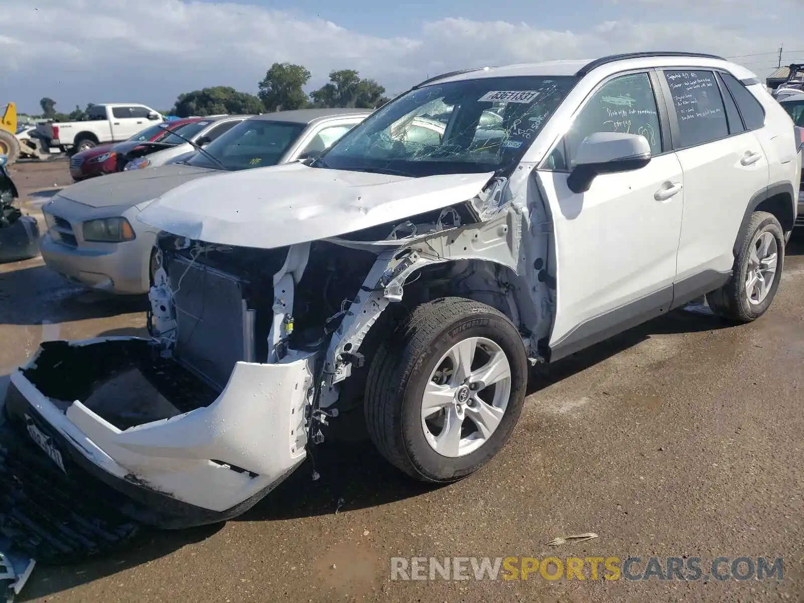 2 Photograph of a damaged car 2T3W1RFV4LC060590 TOYOTA RAV4 2020