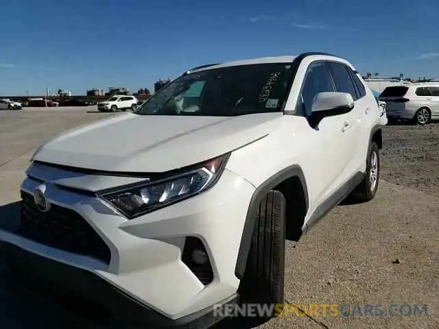12 Photograph of a damaged car 2T3W1RFV4LC066485 TOYOTA RAV4 2020