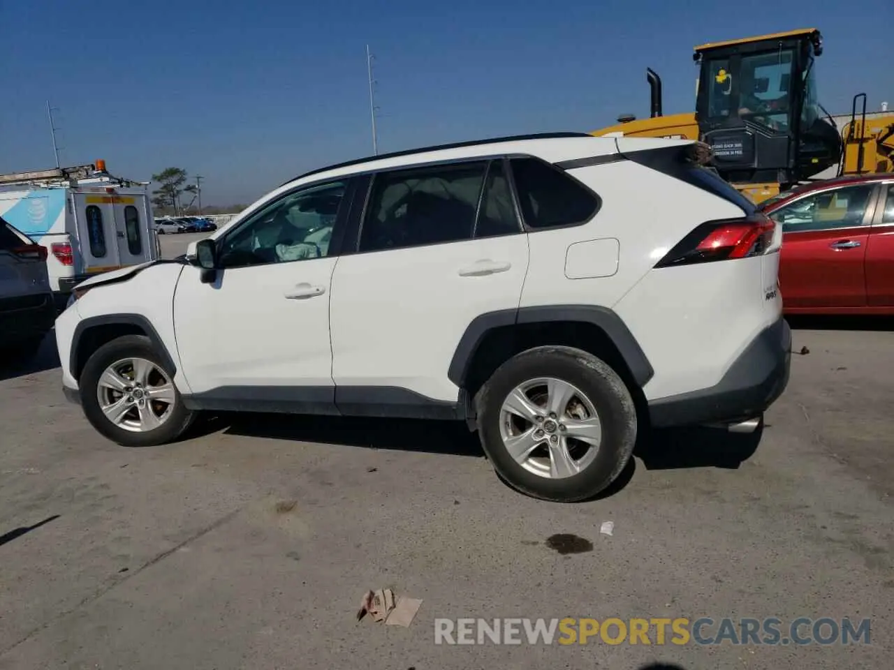 2 Photograph of a damaged car 2T3W1RFV4LC066485 TOYOTA RAV4 2020