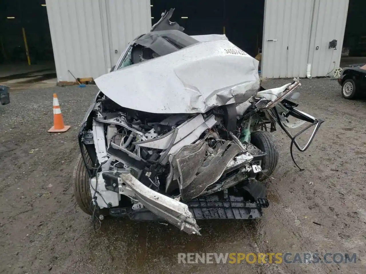 9 Photograph of a damaged car 2T3W1RFV4LC067247 TOYOTA RAV4 2020