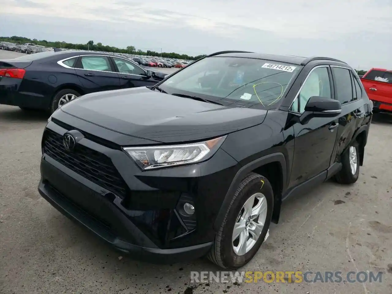 2 Photograph of a damaged car 2T3W1RFV4LC073839 TOYOTA RAV4 2020