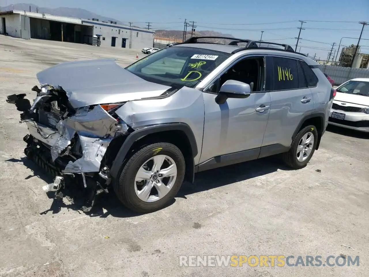 2 Photograph of a damaged car 2T3W1RFV4LC078975 TOYOTA RAV4 2020