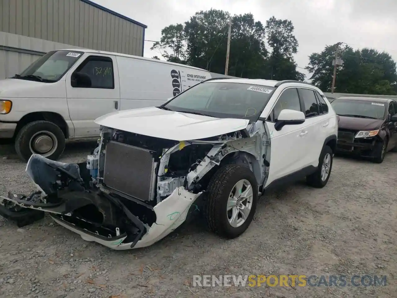 2 Photograph of a damaged car 2T3W1RFV4LC083285 TOYOTA RAV4 2020