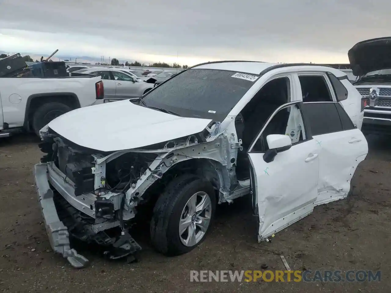 2 Photograph of a damaged car 2T3W1RFV4LC084484 TOYOTA RAV4 2020