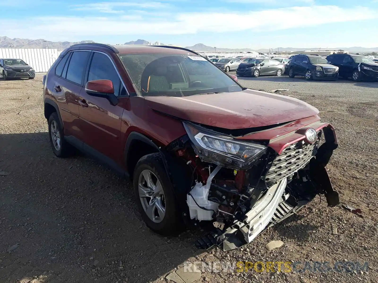 1 Photograph of a damaged car 2T3W1RFV4LW062743 TOYOTA RAV4 2020