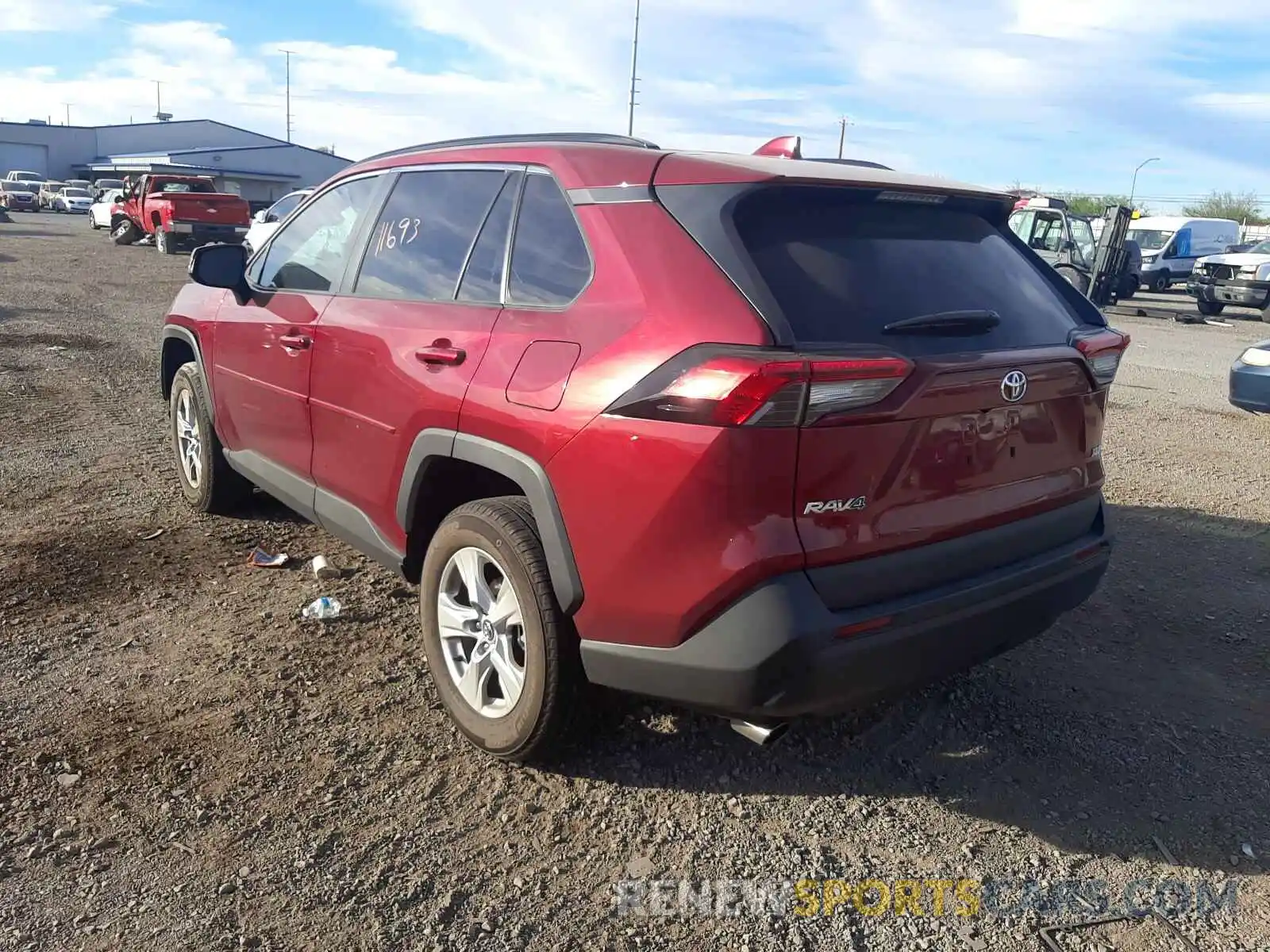 3 Photograph of a damaged car 2T3W1RFV4LW062743 TOYOTA RAV4 2020