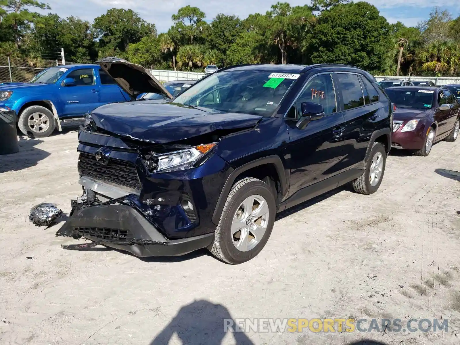 2 Photograph of a damaged car 2T3W1RFV4LW086055 TOYOTA RAV4 2020