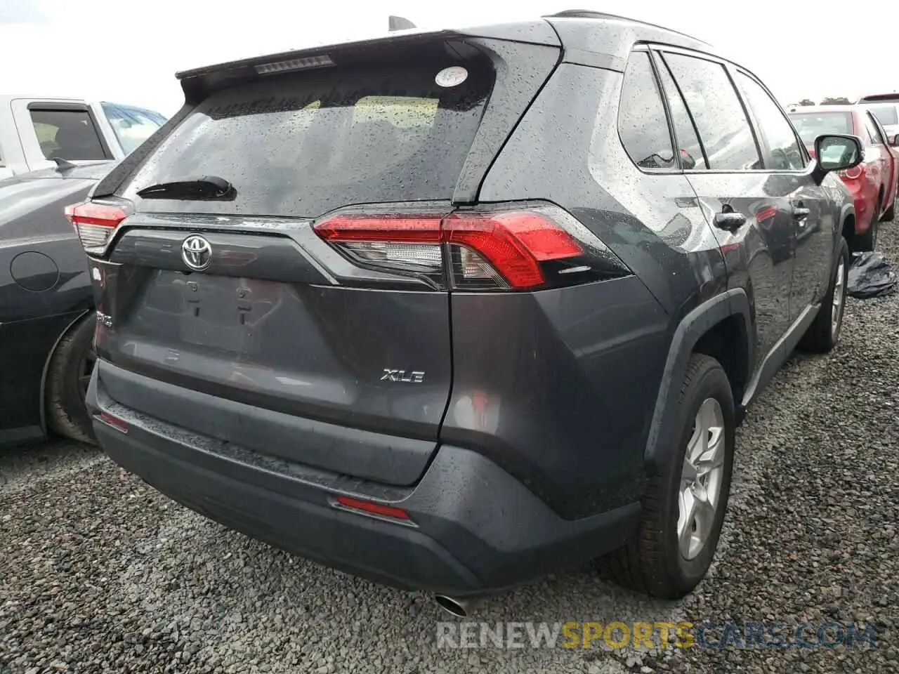 3 Photograph of a damaged car 2T3W1RFV5LC053213 TOYOTA RAV4 2020