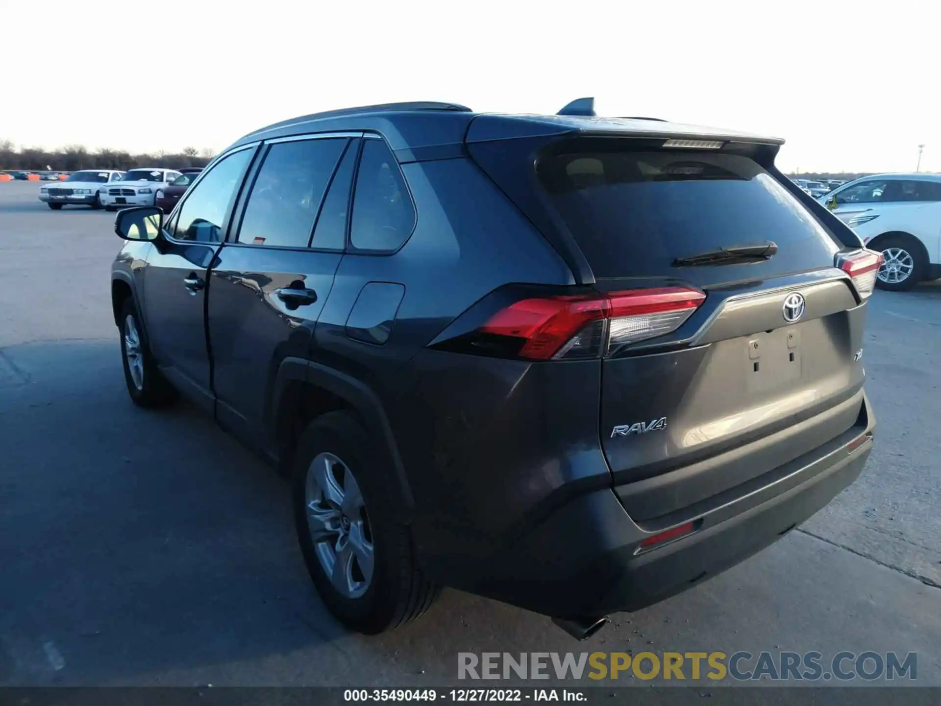 3 Photograph of a damaged car 2T3W1RFV5LC058119 TOYOTA RAV4 2020