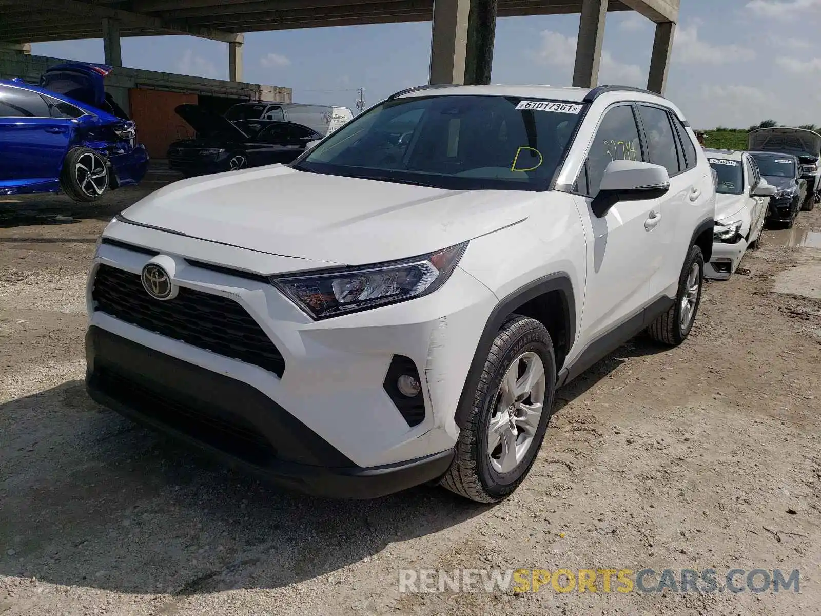 2 Photograph of a damaged car 2T3W1RFV5LC065278 TOYOTA RAV4 2020