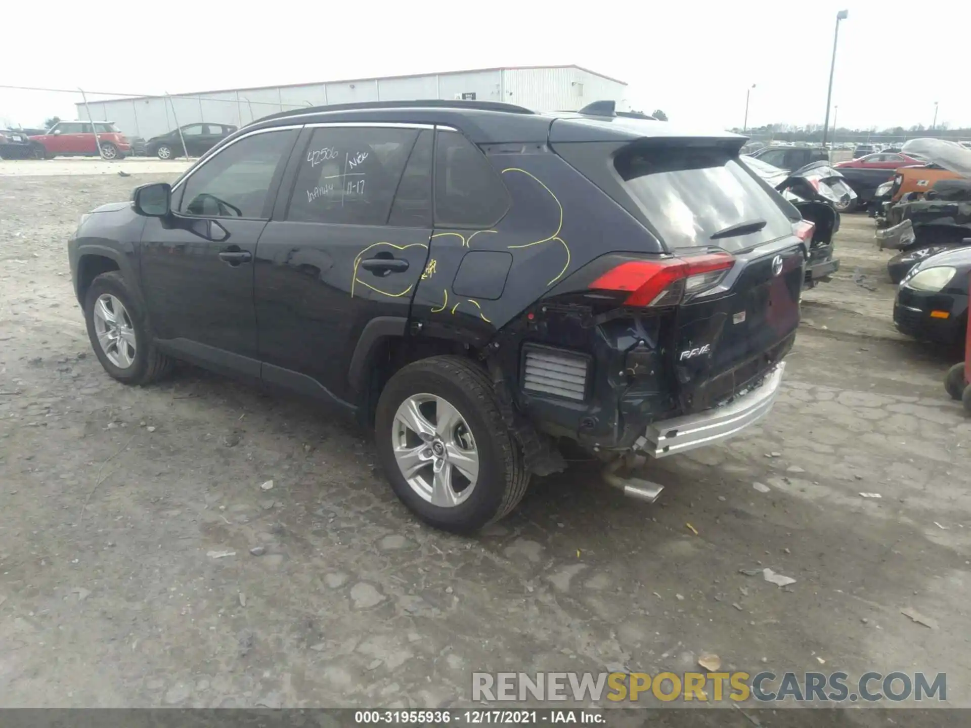 3 Photograph of a damaged car 2T3W1RFV5LC070495 TOYOTA RAV4 2020