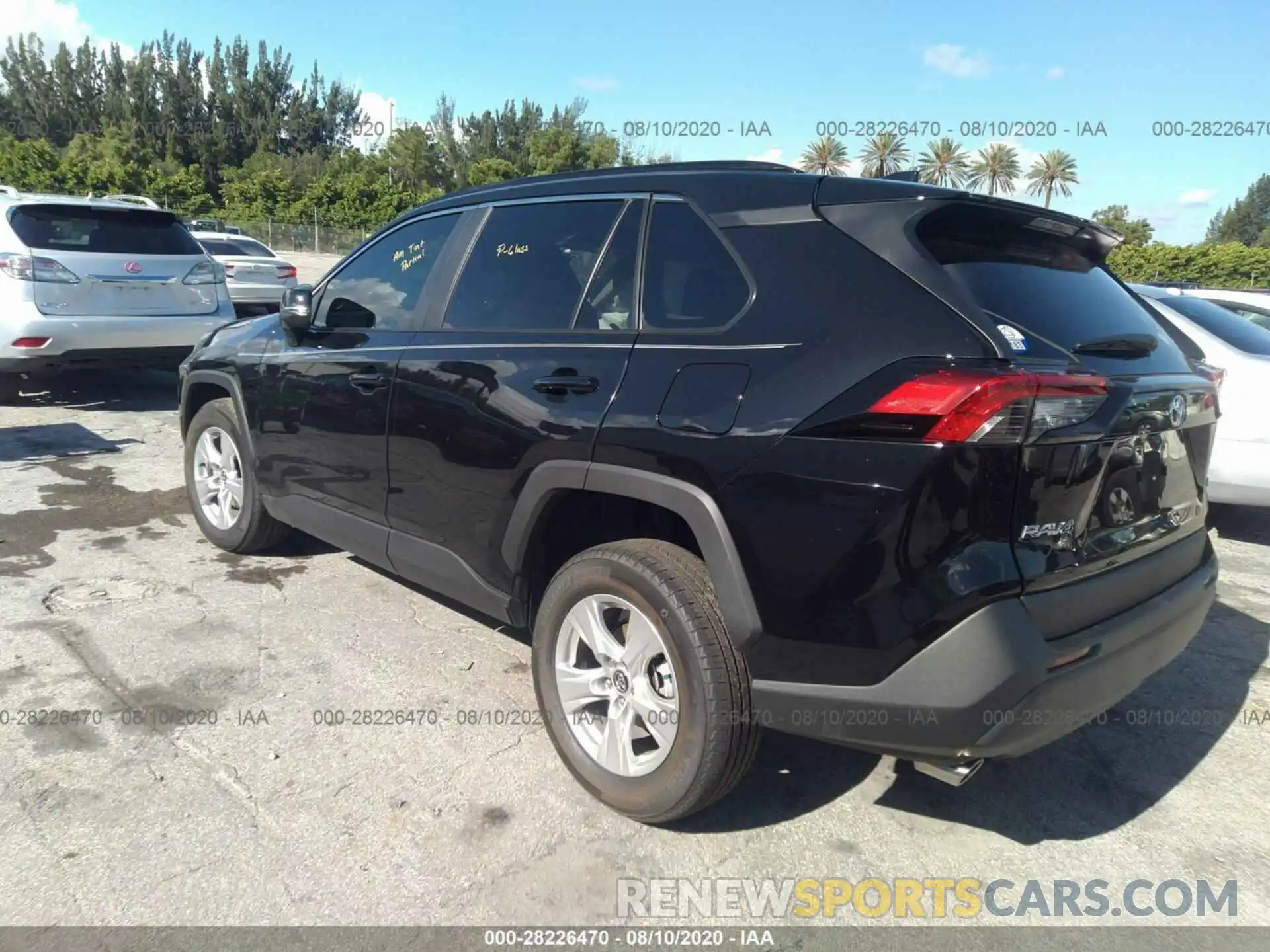 3 Photograph of a damaged car 2T3W1RFV5LC071484 TOYOTA RAV4 2020