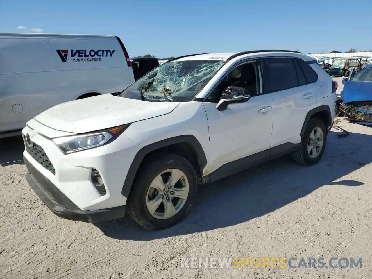 1 Photograph of a damaged car 2T3W1RFV5LW059771 TOYOTA RAV4 2020