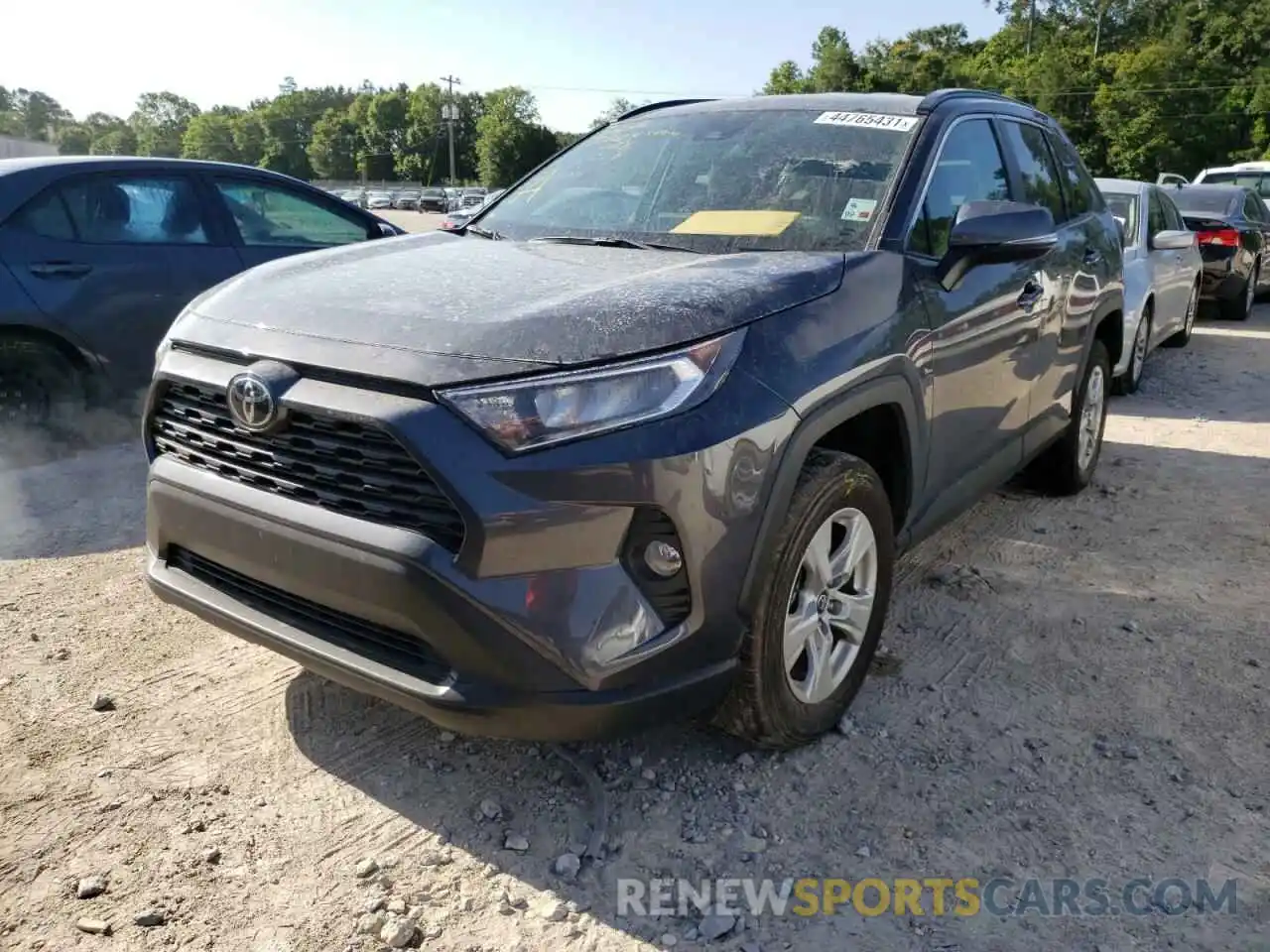 2 Photograph of a damaged car 2T3W1RFV5LW101792 TOYOTA RAV4 2020