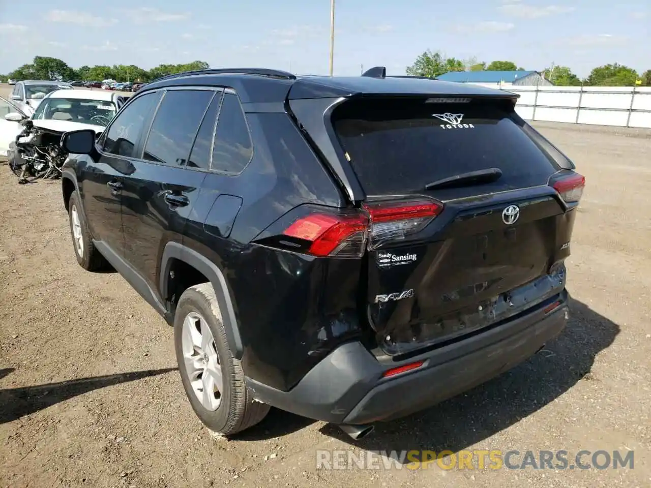 3 Photograph of a damaged car 2T3W1RFV6LC033472 TOYOTA RAV4 2020