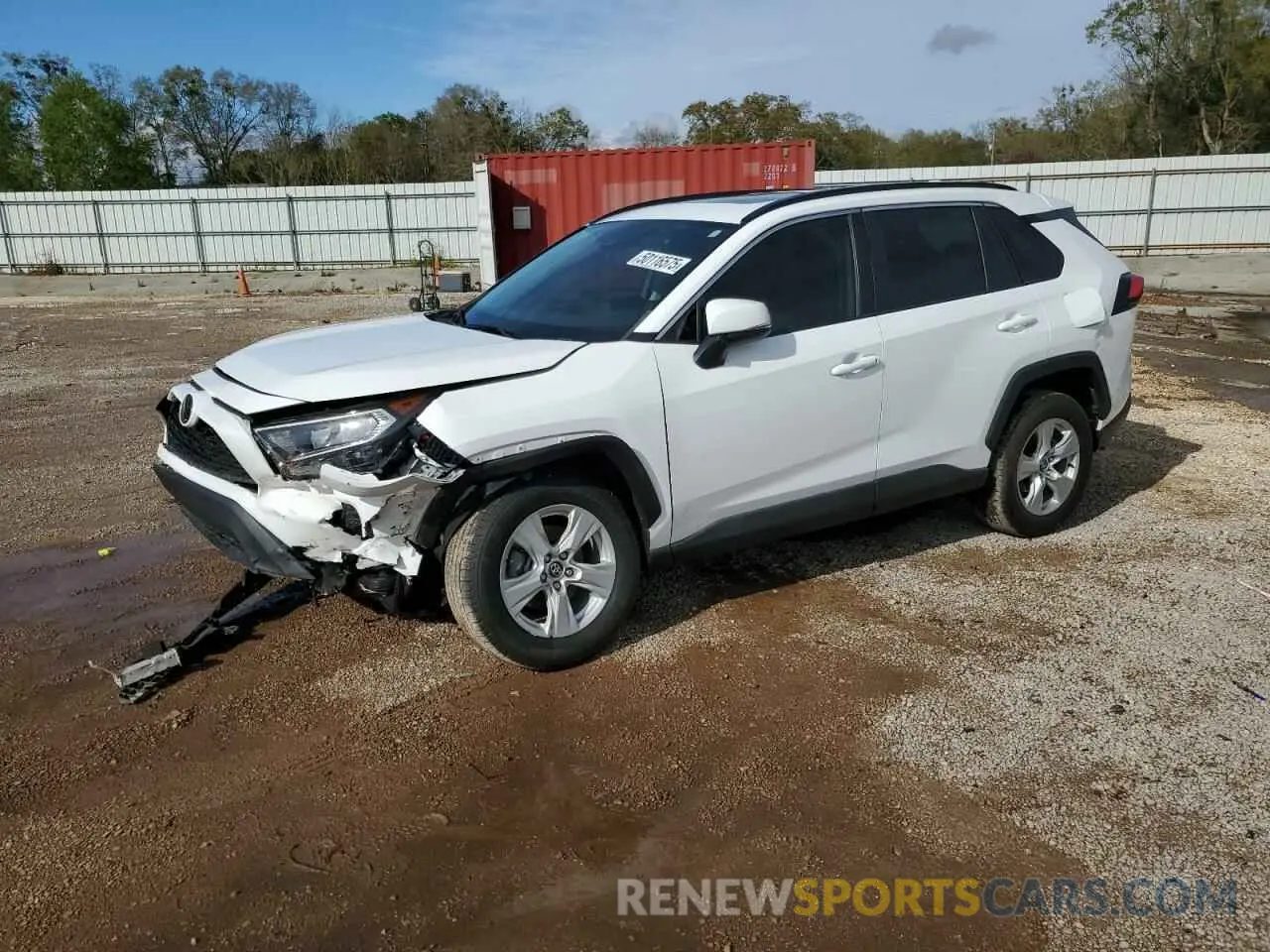 1 Photograph of a damaged car 2T3W1RFV6LC042396 TOYOTA RAV4 2020