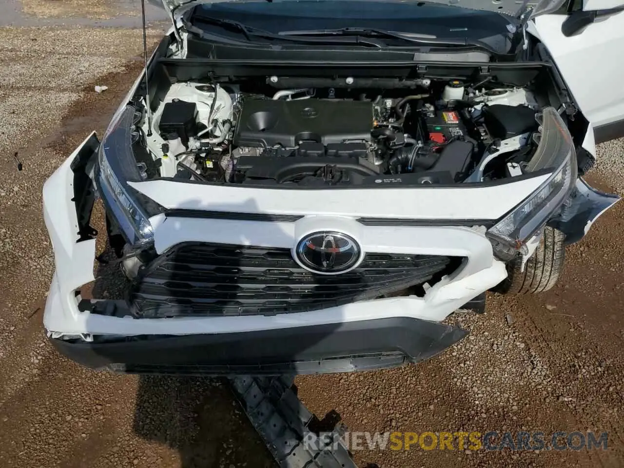 14 Photograph of a damaged car 2T3W1RFV6LC042396 TOYOTA RAV4 2020
