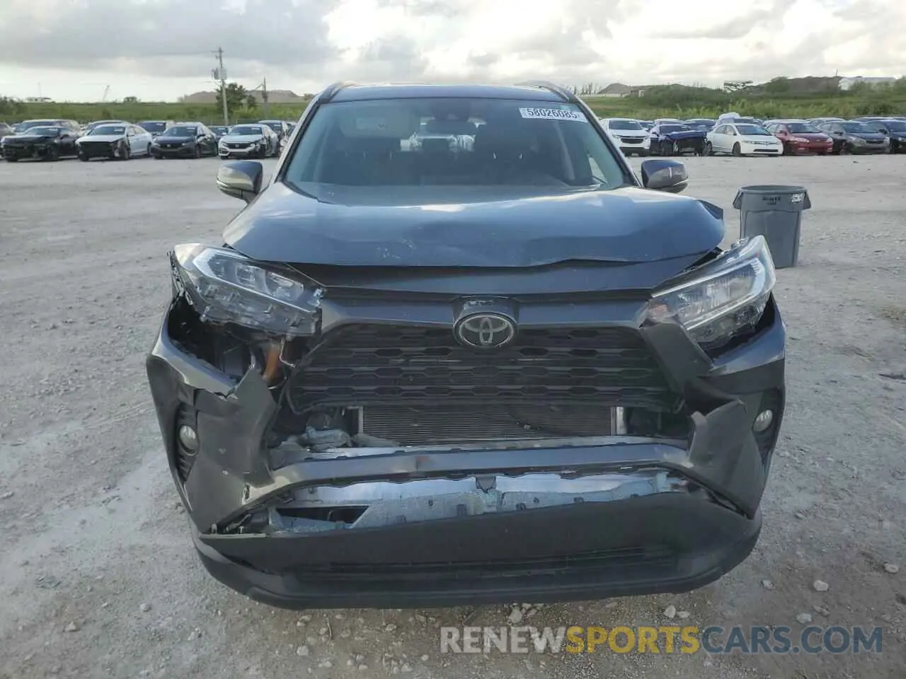 5 Photograph of a damaged car 2T3W1RFV6LC044438 TOYOTA RAV4 2020