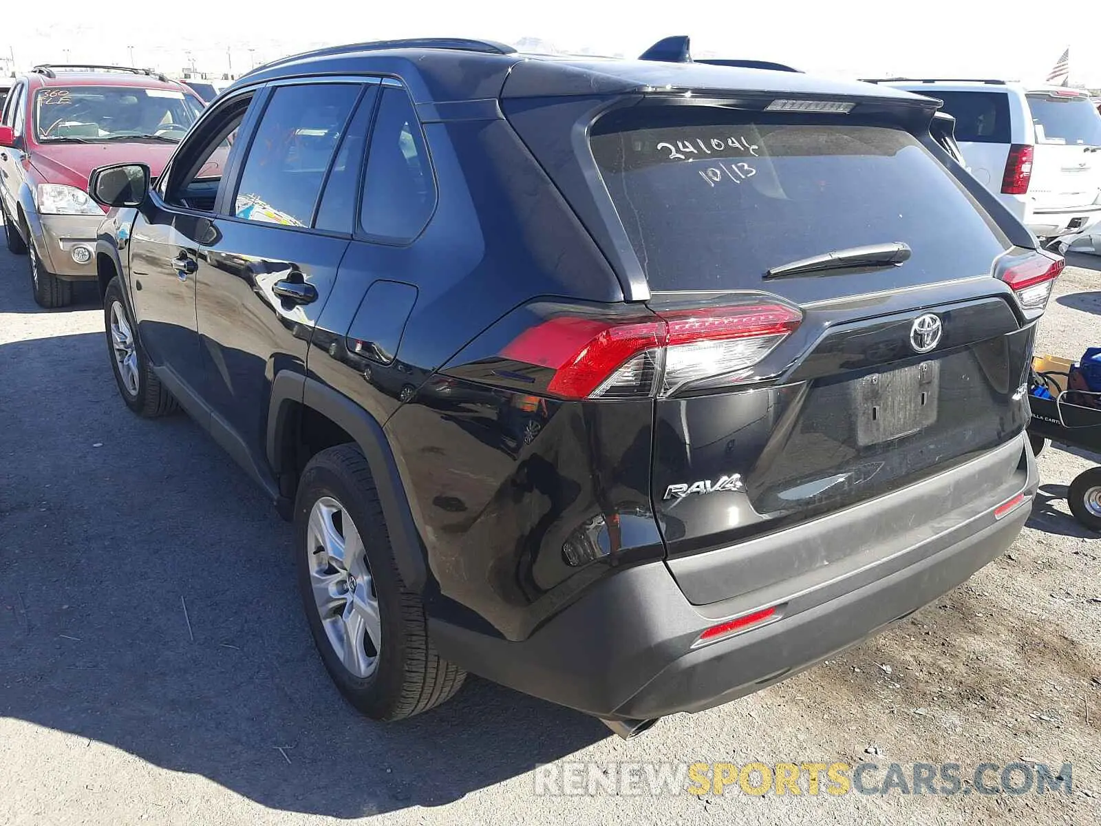 3 Photograph of a damaged car 2T3W1RFV6LC051650 TOYOTA RAV4 2020